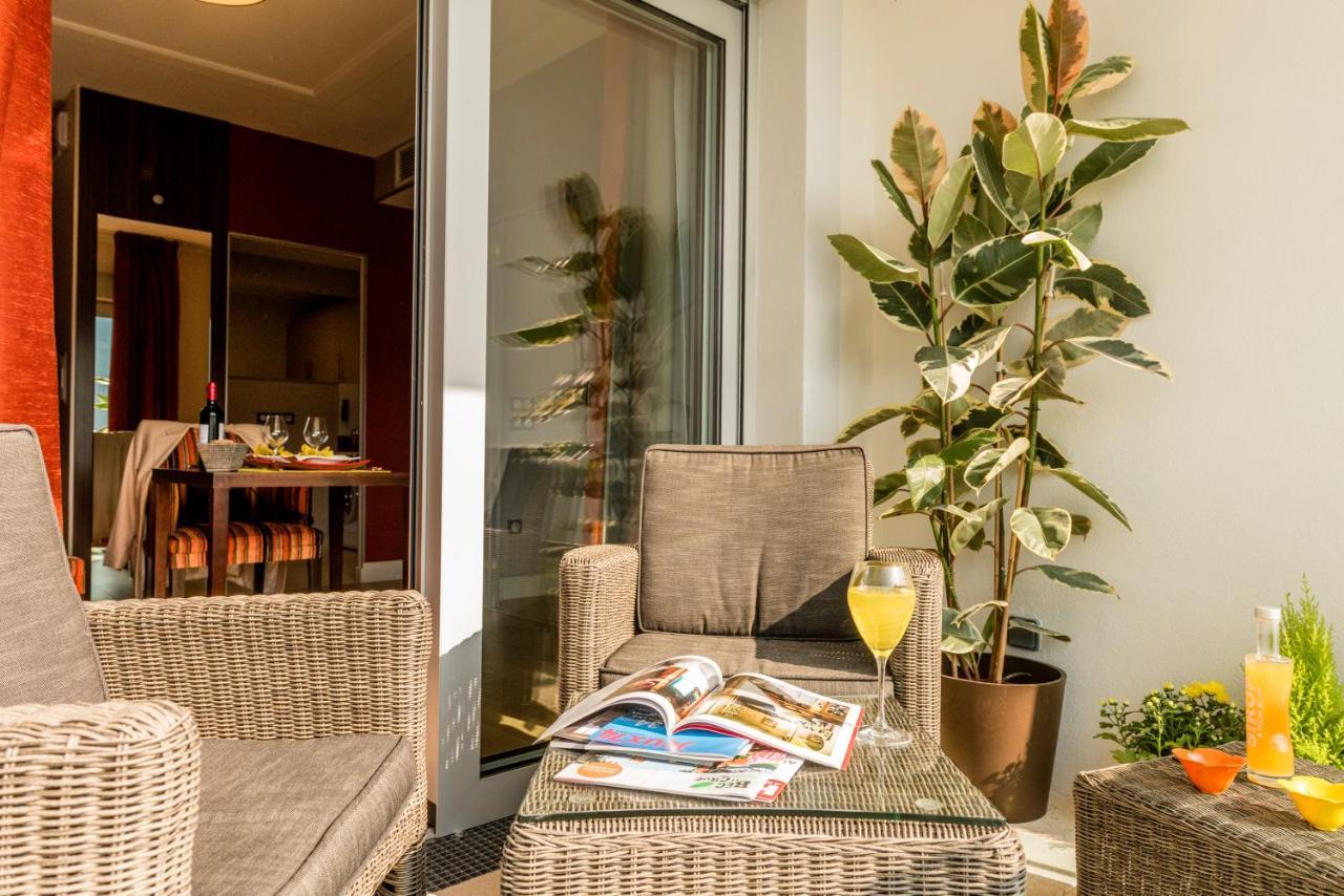 Zenao Montreuil- Croix De Chavaux Apartment Montreuil  Ngoại thất bức ảnh