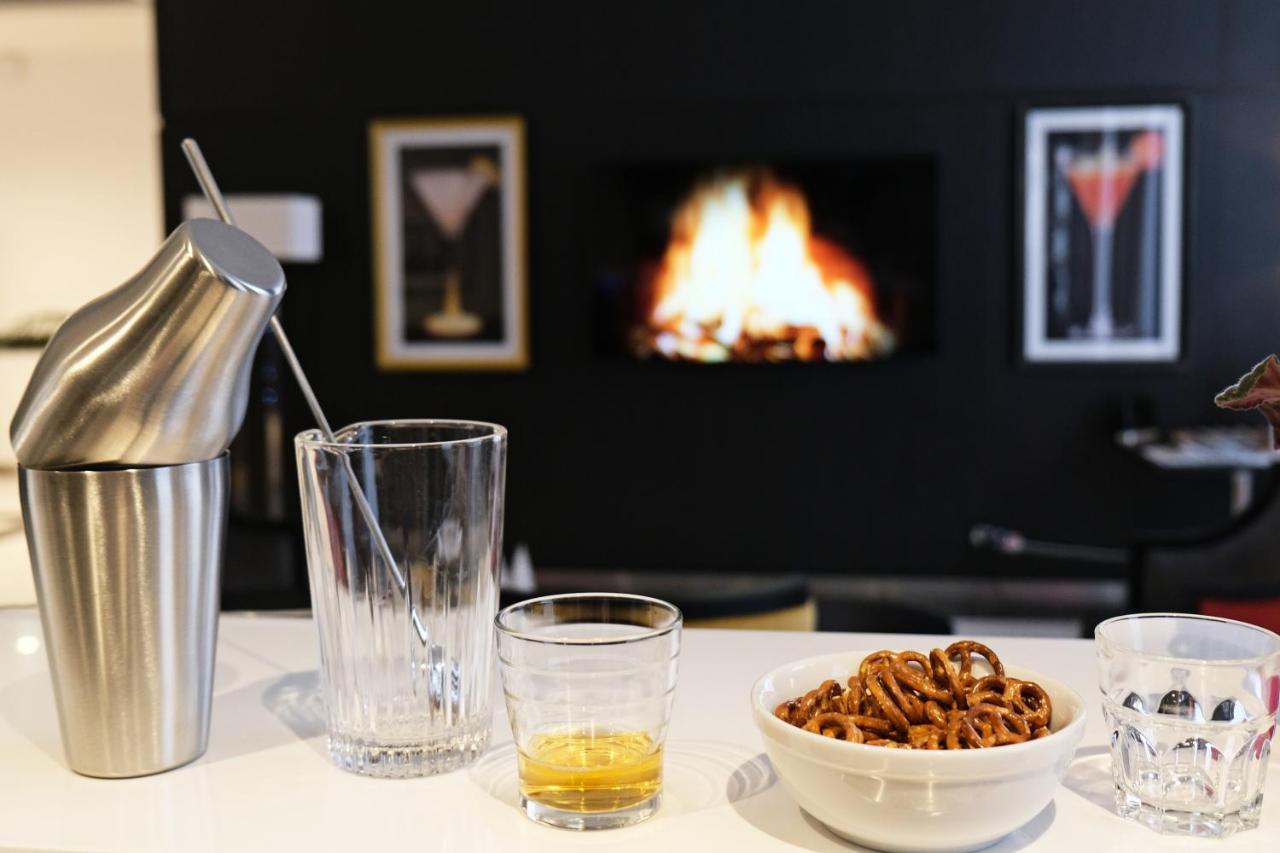 Zenao Montreuil- Croix De Chavaux Apartment Montreuil  Ngoại thất bức ảnh